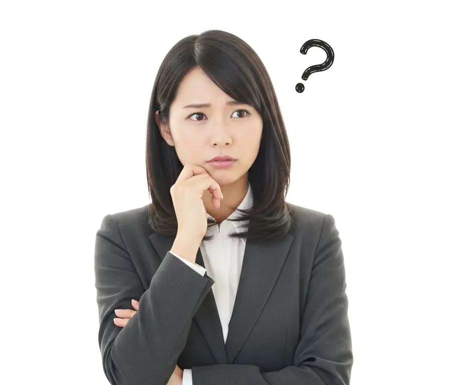 悩む女性